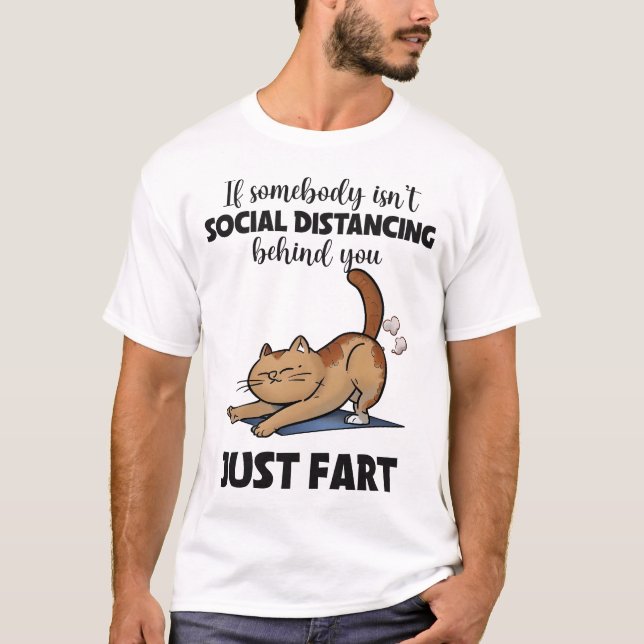 Camiseta Engraçado Gato Sensação de Distância Social (Frente)