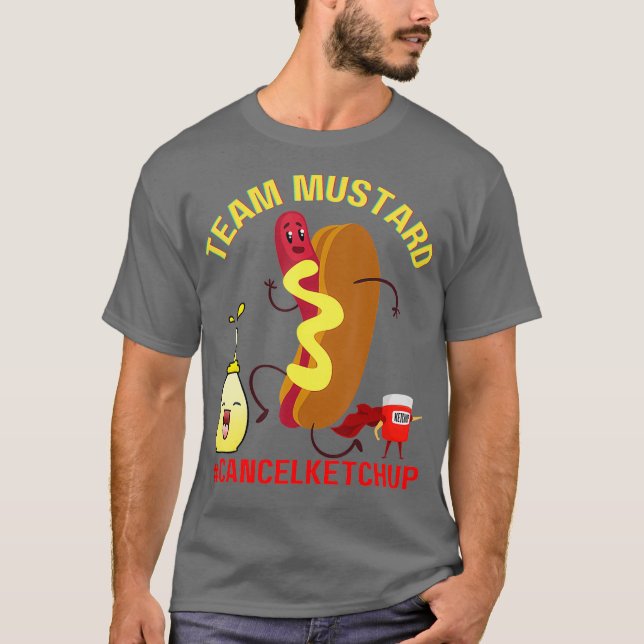 Camiseta Engraçado Hotdog Team Mustard Cancela o Ketchup Ho (Frente)