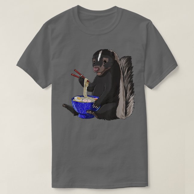 Camiseta Engraçado japonês Kawaii Ramen Noodles Skunk (Frente do Design)