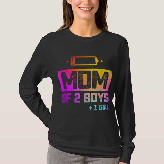 Camiseta Engraçado Mãe de 2 Meninos 1 Menina Bateria Baixa (Frente)