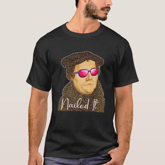 Camiseta Engraçado Martin Luther Costume Ningeriu (Frente)
