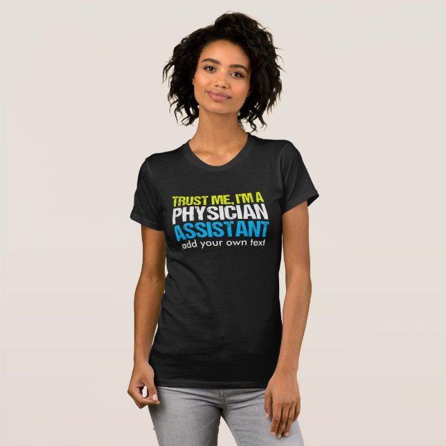 Camiseta Engraçado médico assistente feminino (Frente Completa)