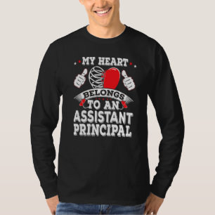 Camiseta Engraçado Meu Coração Pertence À Diretora Assisten