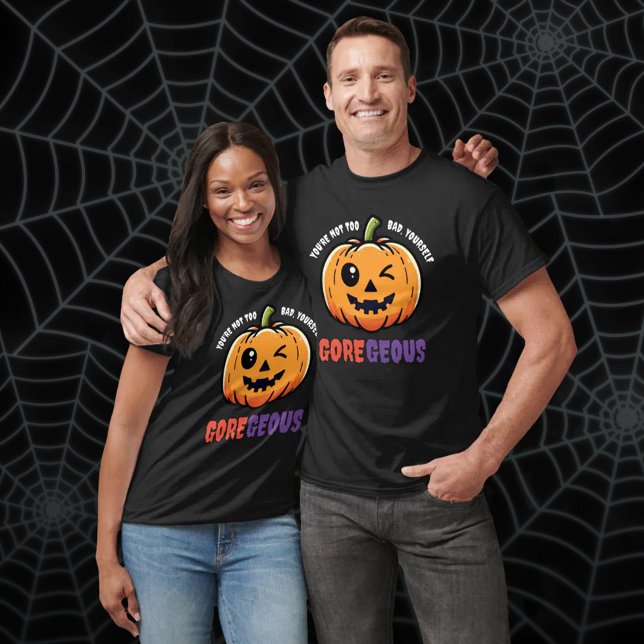 Camiseta Engraçado Não Muito Mau Gore Gore Gore Bresco (Funny Gore-geous Cute Pumpkin T-Shirt Cover Photo)
