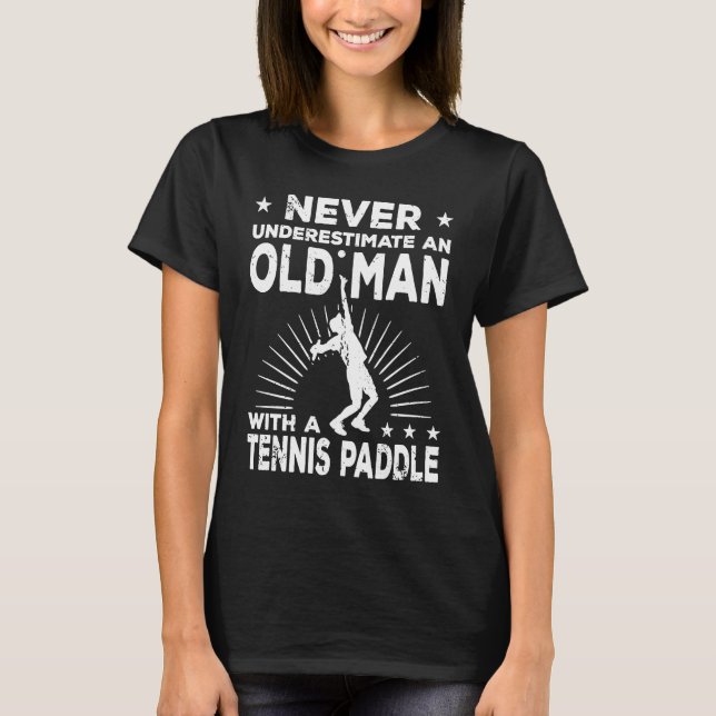 Camiseta Engraçado Paddle Tênis Old Man (Frente)