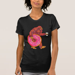 Camiseta Engraçado Pé Grande Andando com Grande Rosquinha e