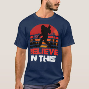 Camiseta Engraçado Pé-Grande Dedo-Médio Acredita neste Suns