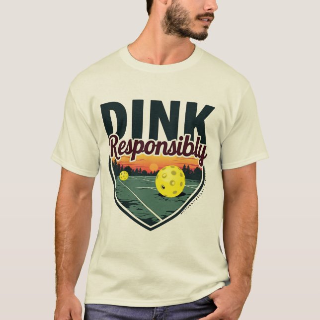 Camiseta Engraçado Pickleball para Homens - "Dink  (Frente)