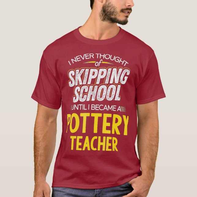 Camiseta Engraçado Professor de Potéria Skip School (Frente)