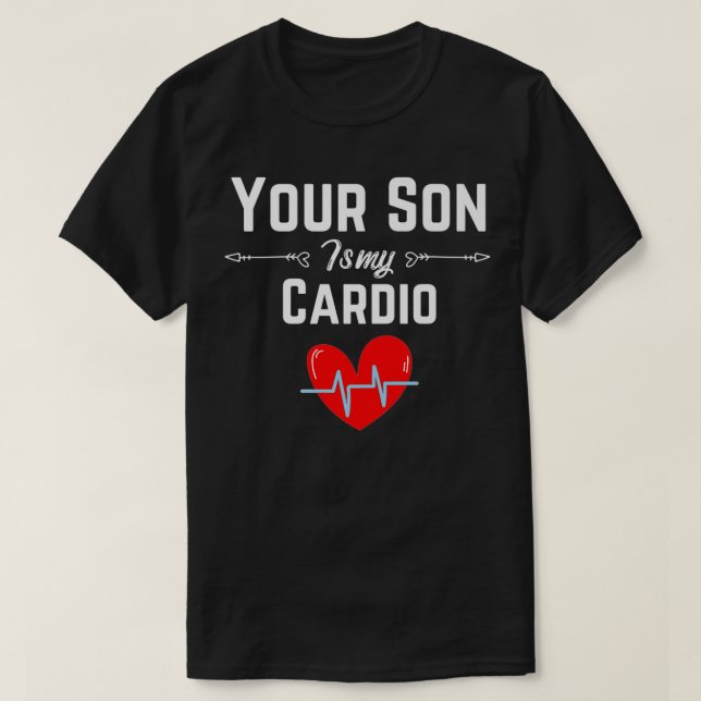 Camiseta Engraçado Romântico dizendo que seu filho é meu ca (Frente do Design)