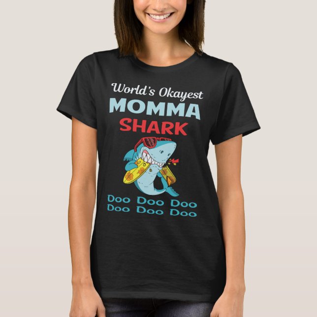 Camiseta Engraçado Shark MOMMA (Frente)