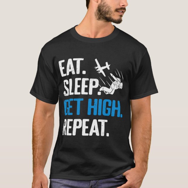 Camiseta Engraçado Skydiving Coma Sono Adquira Skydiver Rep (Frente)
