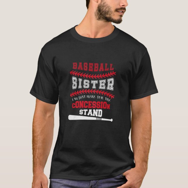 Camiseta Engraçado Só Aqui Para Concórdia Estar Com Basebal (Frente)