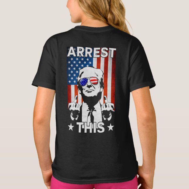 Camiseta Engraçado Trump 2024 Prende Esta Bandeira American (Verso)