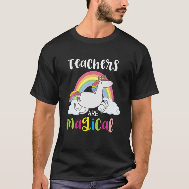 Camiseta Engraçado Unicórnio Nuvens do Arco-Íris Professore (Frente)