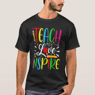 Camiseta Ensinar Amor Inspira Design de Garde Professora Co
