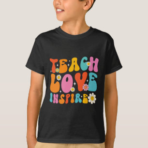 Camiseta Ensinar Amor Inspira Escola No Primeiro Dia De Vol