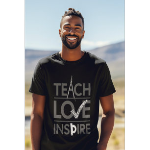 Camiseta Ensinar Amor Inspira Inspiração do Professor