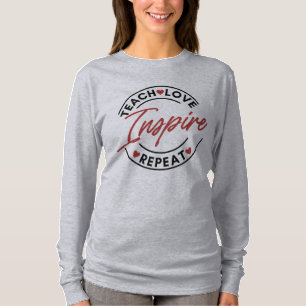 Camiseta Ensinar Amor Inspira Motivação