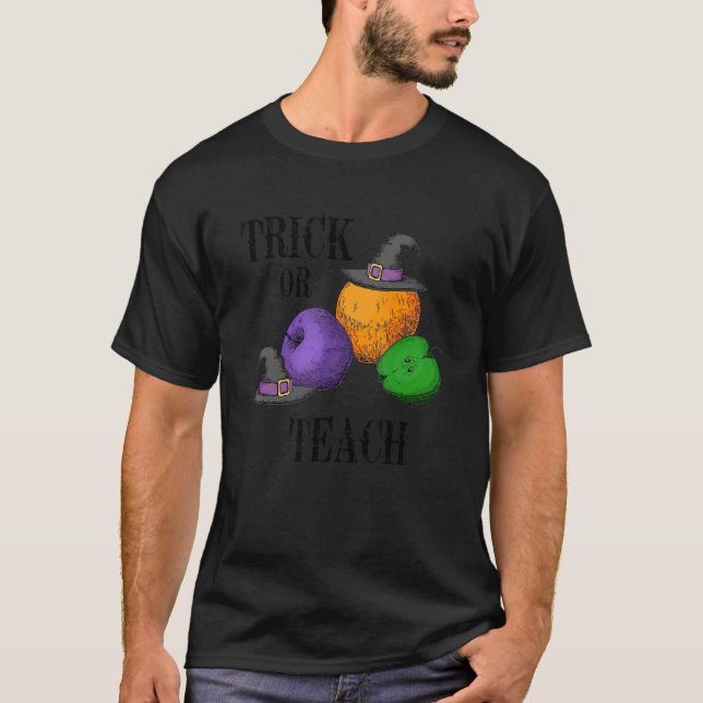 Camiseta Ensino da Escola Halloween Trick ou Teach Ghost Se (Frente)