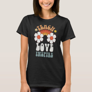 Camiseta Ensino e amor inspiram as mulheres retrô-las de vo