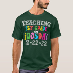 Camiseta Ensino No Primeiro Grau Na Segunda-Feira, 22 De Fe