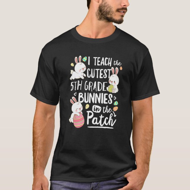 Camiseta Ensino O Colar De Professores De 5 Da Classe Mais  (Frente)