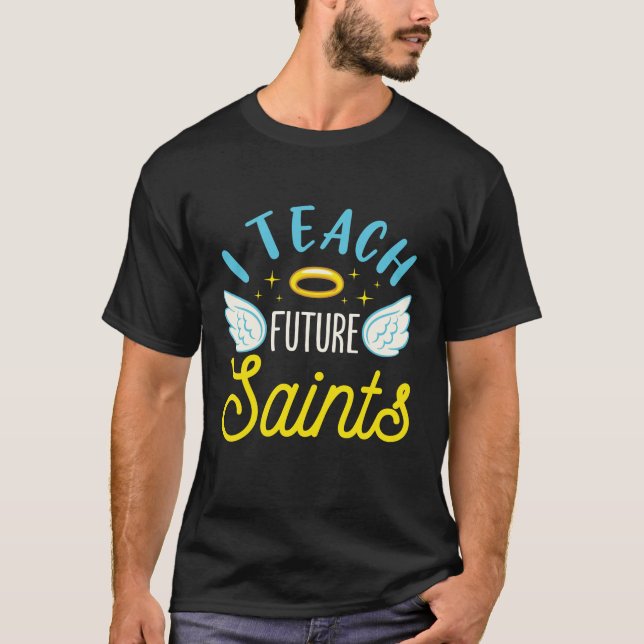 Camiseta Ensino Santos Futuros Professores Católicos Paroqu (Frente)