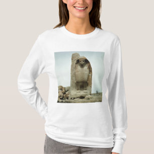 Camiseta Entrada com esfinge cinzelada