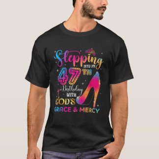 Camiseta Entrando no meu 47º aniversário com a graça de Deu
