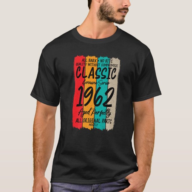 Camiseta Envelhecido perfeitamente, todas as peças originai (Frente)