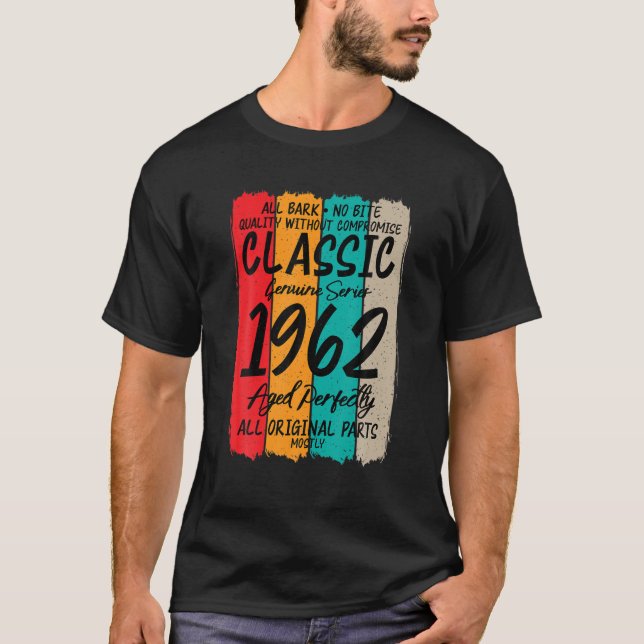 Camiseta Envelhecido Perfeitamente Todas As Peças Originais (Frente)