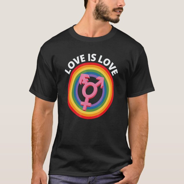 Camiseta Equality Gay Pride 2022 Rainbow LGBTQ Flag Love Is (Frente)