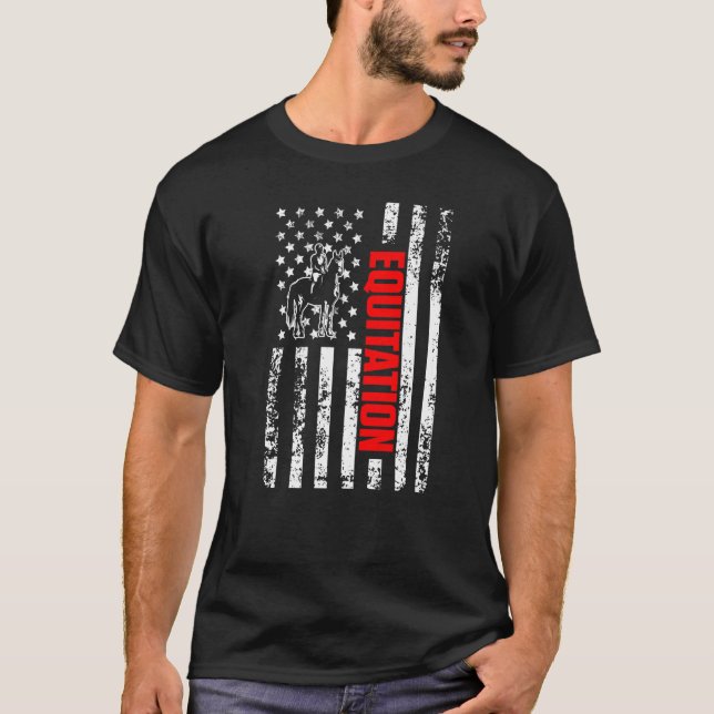 Camiseta Equi Patriótico dos Esportes de Bandeira Americana (Frente)