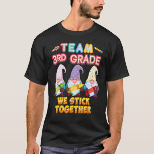 Camiseta Equipe 3º ano Nós Nos Juntamos Gnomos Kid Terceiro