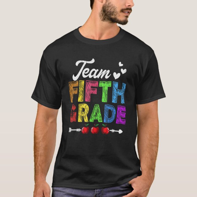 Camiseta Equipe 5º Ano De Volta À Escola No Primeiro Dia Do (Frente)