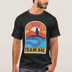 Camiseta Equipe 841 Otter Surfando na Praia da Califórnia R