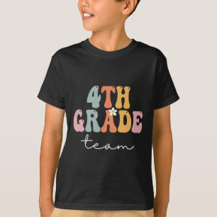 Camiseta Equipe da 4ª Série Retro Groovy Mulheres Feliz Pri