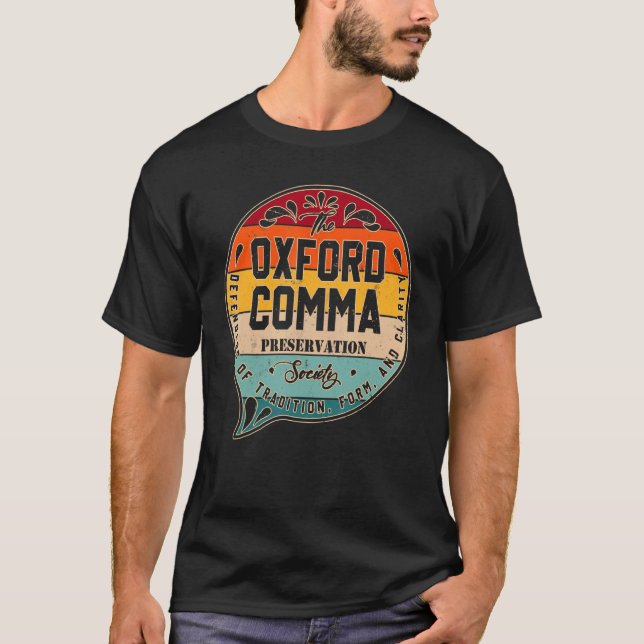 Camiseta Equipe da Oxford Comma Preserve Society Oxford (Frente)