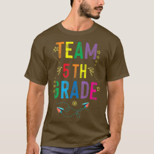 Camiseta Equipe de 5 de volta à escola de professor de jard