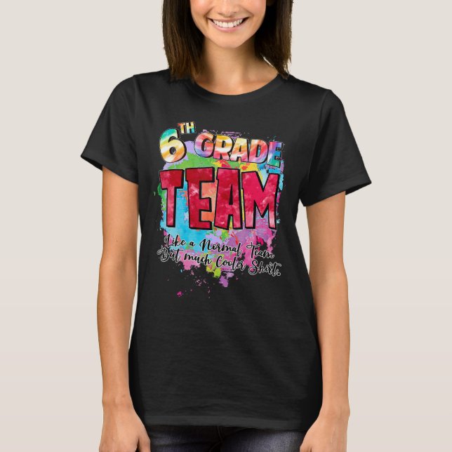 Camiseta Equipe De 6 Como Equipe Normal, Mas Muito Mais Fri (Frente)