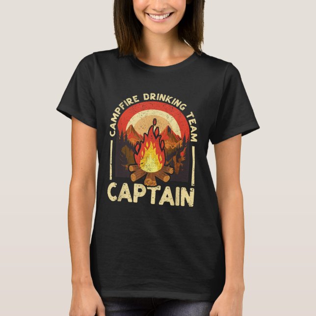 Camiseta Equipe de Bebendo de Campfire Capitão Engraçado Ca (Frente)