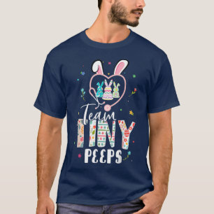 Camiseta Equipe de Páscoas Enfermeira da NICU, Bunnies Huma
