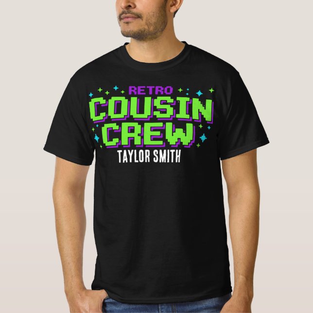 Camiseta Equipe de Primos Personalizados em Retro 8-Bit (Frente)