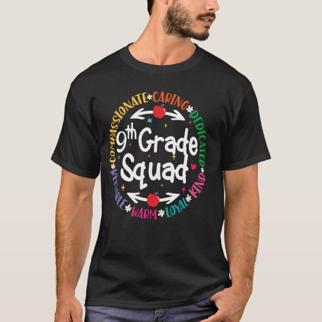Camiseta Equipe de Sonhos do Professor do 9º ano de volta à (Frente)