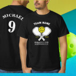 Camiseta Equipe do Clube de Pickleball e Jogador de Pickleb<br><div class="desc">Prepare-se para servir um estilo no campo de picleball com um Pickleball Paddle personalizado! Nosso personalizável Pickleball Paddle apresenta um design divertido e divertido que certamente o fará sair da competição. Escolha entre uma variedade de cores e fontes para criar um design único que reflita sua personalidade e espírito de...</div>