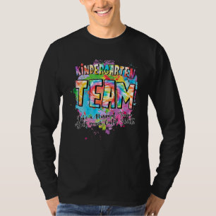 Camiseta Equipe Do Jardim De Infância Como Uma Equipe Norma