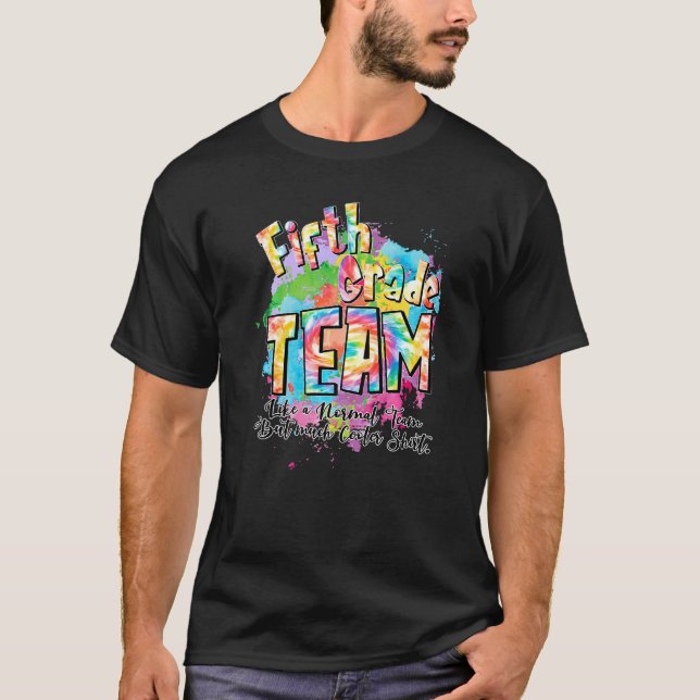 Camiseta Equipe Do Quinto Grau Como Equipe Normal Mas Muito (Frente)