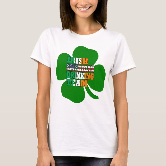 Camiseta Equipe Irlandesa de bebendo de Dia de São Patrício (Frente)