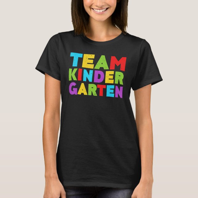 Camiseta Equipe Jardim de Infância   De Volta à Escola (Frente)